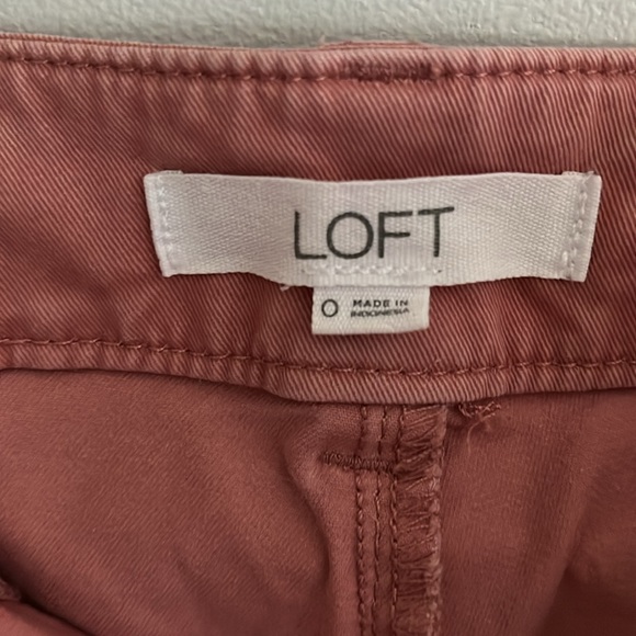 LOFT patch pocket Pants,  Straight Leg Exposed Button FLy, Raw Hem Sz 0 bin 23 - Picture 4 of 6